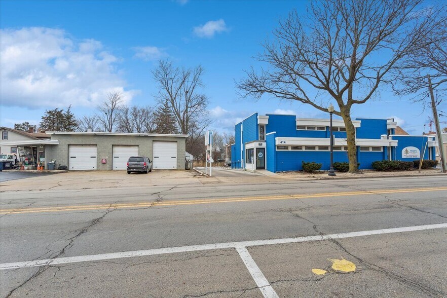Wheaton IL Redevelopment Site portefeuille de 4 propriétés à vendre sur LoopNet.ca - Photo du bâtiment - Image 2 de 12