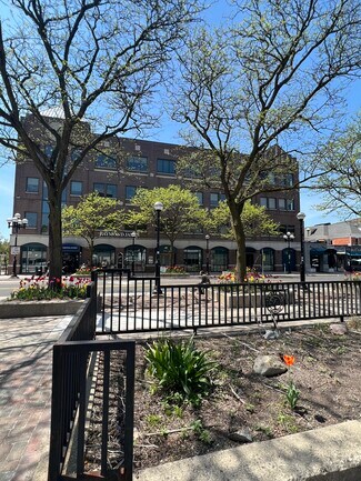 Plus de détails pour 350 S Main St, Ann Arbor, MI - Bureau à louer