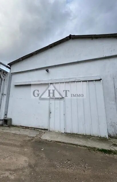 Industrial in Champigny-sur-Marne for lease Building Photo- Image 1 of 3