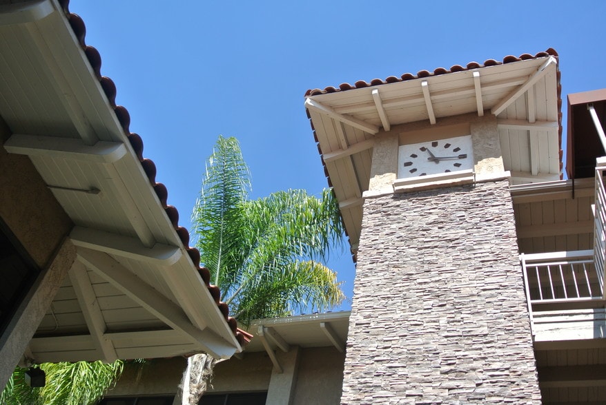 6910 Miramar Rd, San Diego, CA for lease - Building Photo - Image 3 of 14