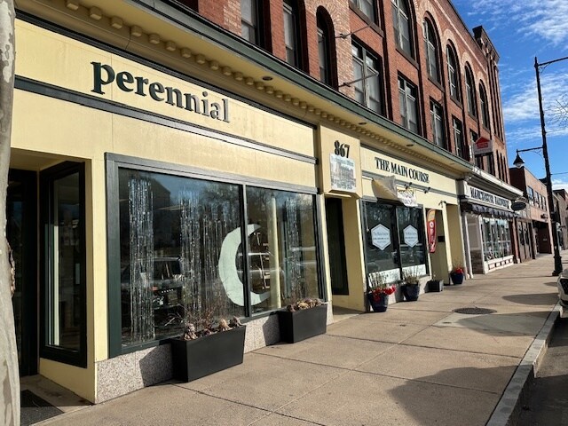 867 Main St, Manchester, CT à vendre - Photo du bâtiment - Image 3 de 12