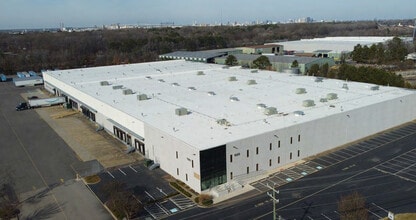 1910 Campostella Rd, Chesapeake, VA for lease Building Photo- Image 2 of 8