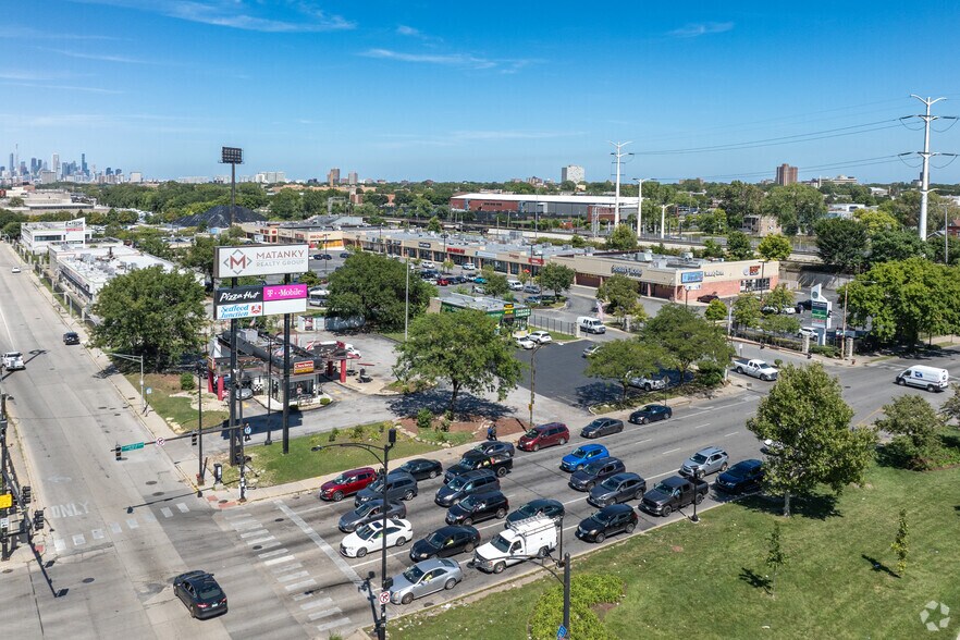 5401 S Wentworth Ave, Chicago, IL à louer - Photo principale - Image 1 de 34