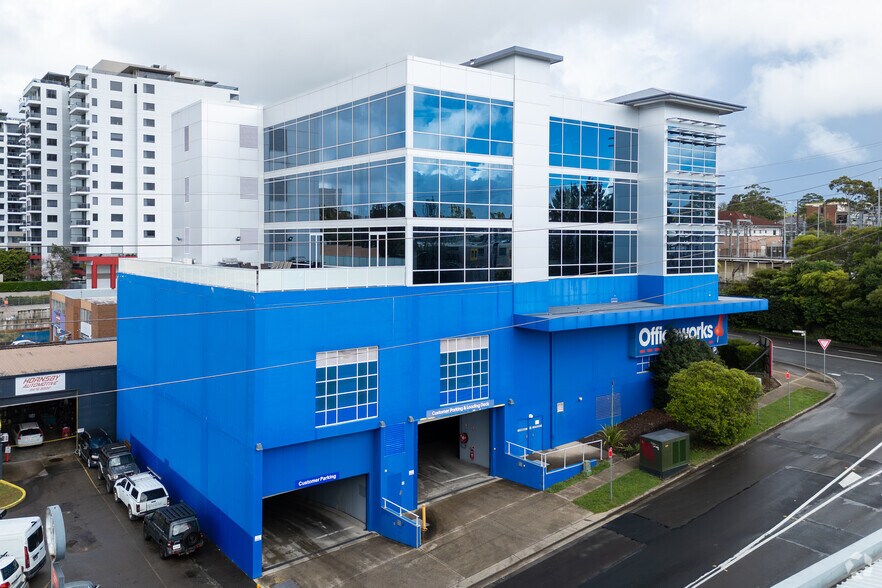 108-114 George St, Hornsby à vendre - Photo du bâtiment - Image 3 de 4