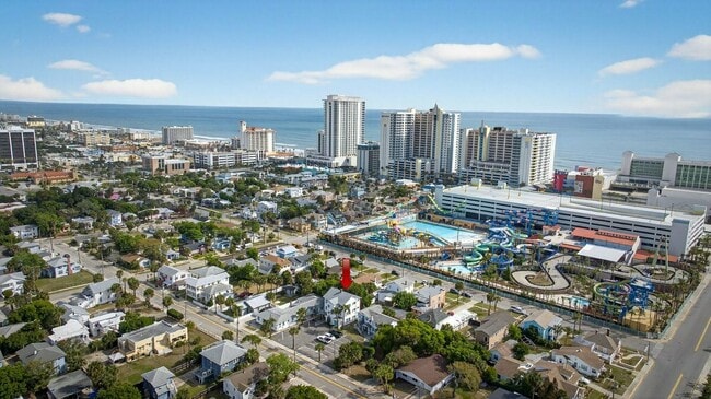 Plus de détails pour 218-228 N Oleander Ave, Daytona Beach, FL - Multi-résidentiel à vendre