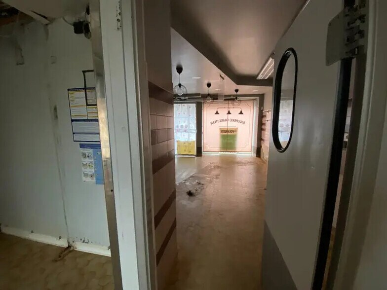 Retail in Chalon-sur-Saône for sale - Interior Photo - Image 3 of 5