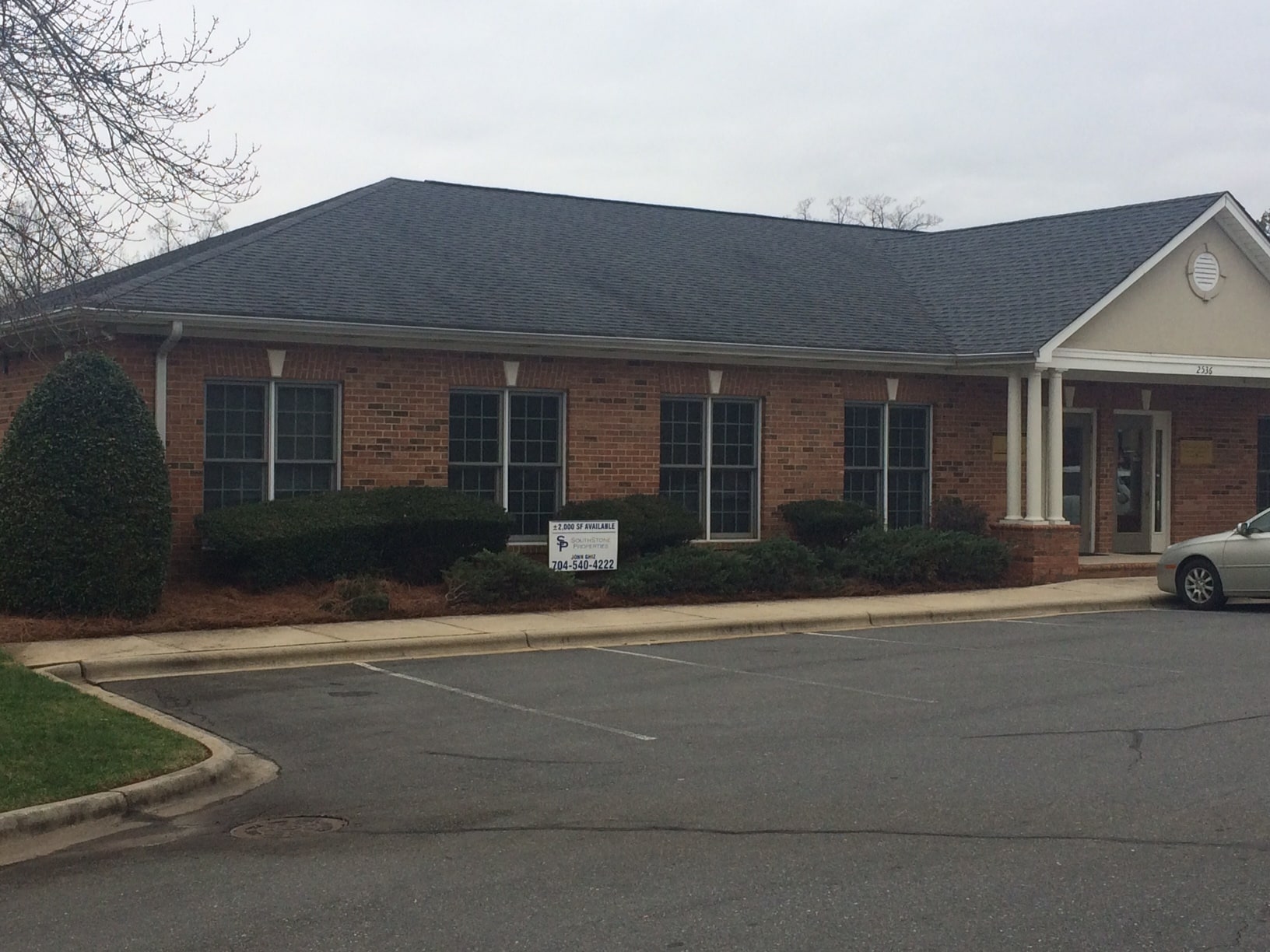 2536 Plantation Center Dr, Matthews, NC for lease Interior Photo- Image 1 of 8