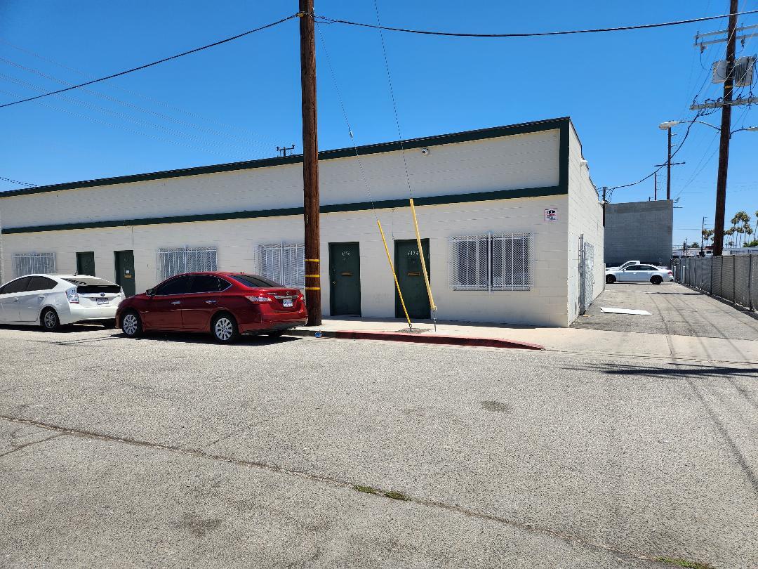 14942 Delano St, Van Nuys, CA for lease Interior Photo- Image 1 of 6