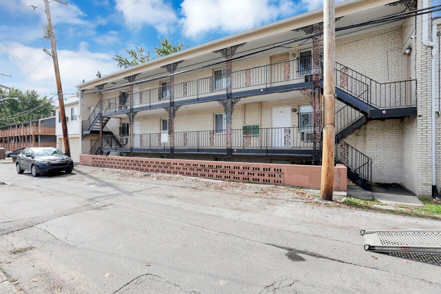 27 W 8th Ave, Columbus, OH à vendre - Photo du bâtiment - Image 3 de 88