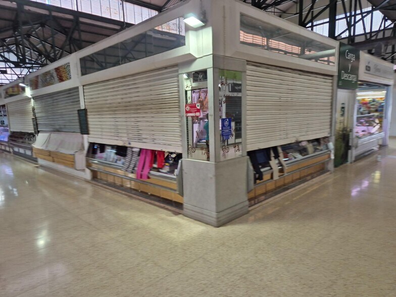 Commerce de détail dans Petrer à vendre - Photo du bâtiment - Image 2 de 14