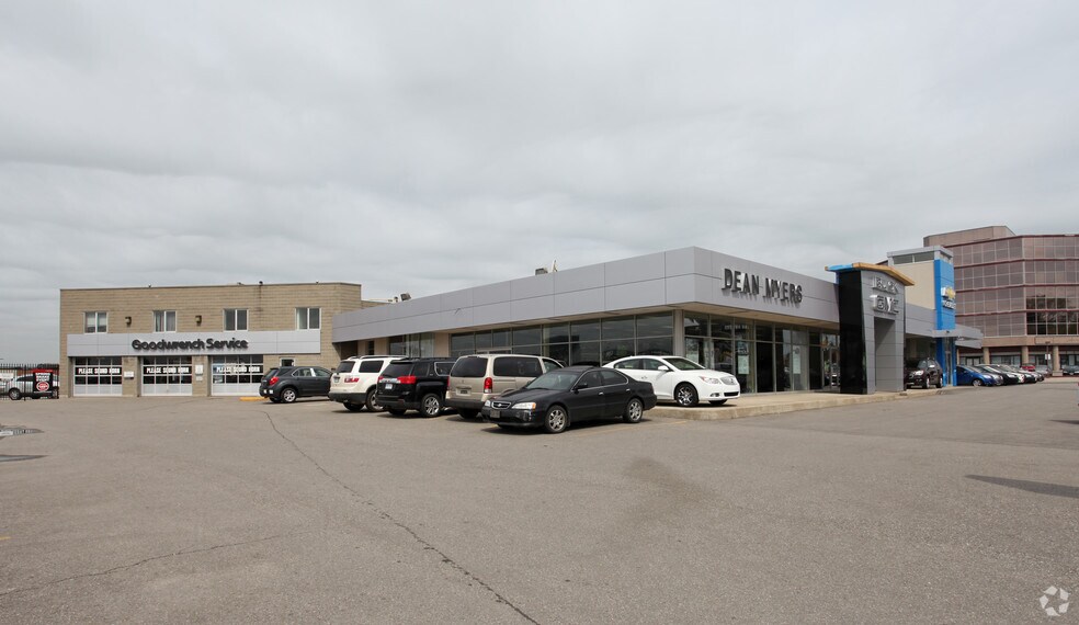 3180 Dufferin St, Toronto, ON à vendre - Photo principale - Image 1 de 1