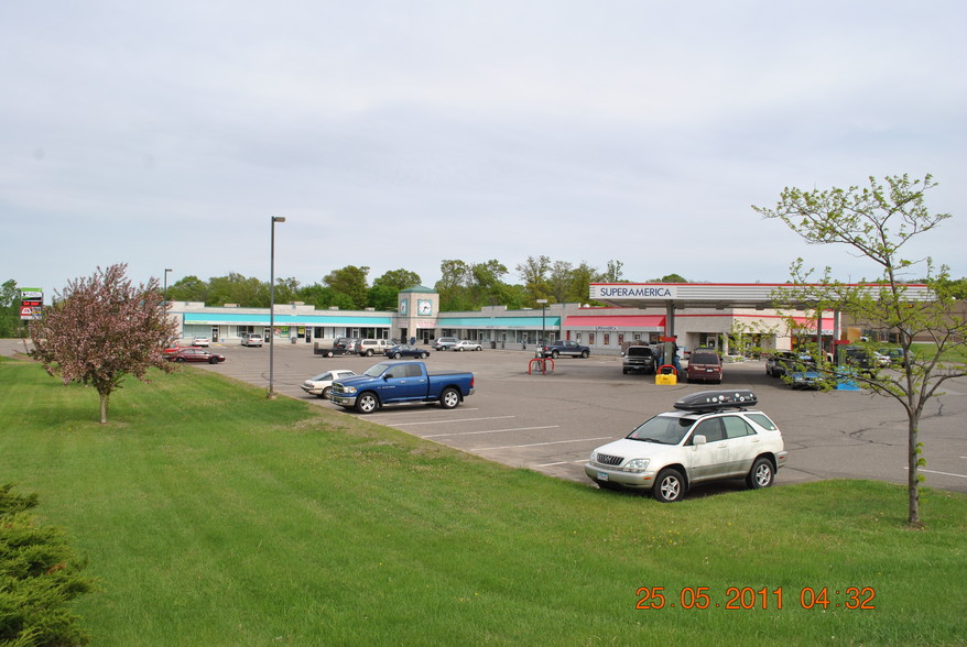 3122-3166 NW Viking Blvd, Cedar, MN for sale - Building Photo - Image 1 of 1