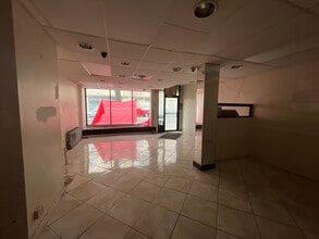 198-210 Gramatan Ave, Mount Vernon, NY à louer Photo du bâtiment- Image 2 de 3