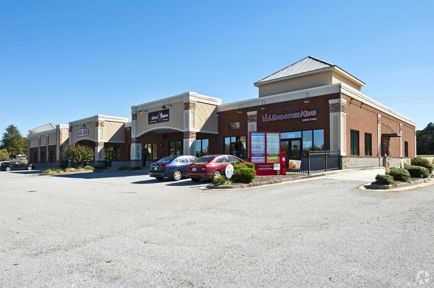 105 St. Stephens Ct, Tyrone, GA à louer - Photo du bâtiment - Image 2 de 10