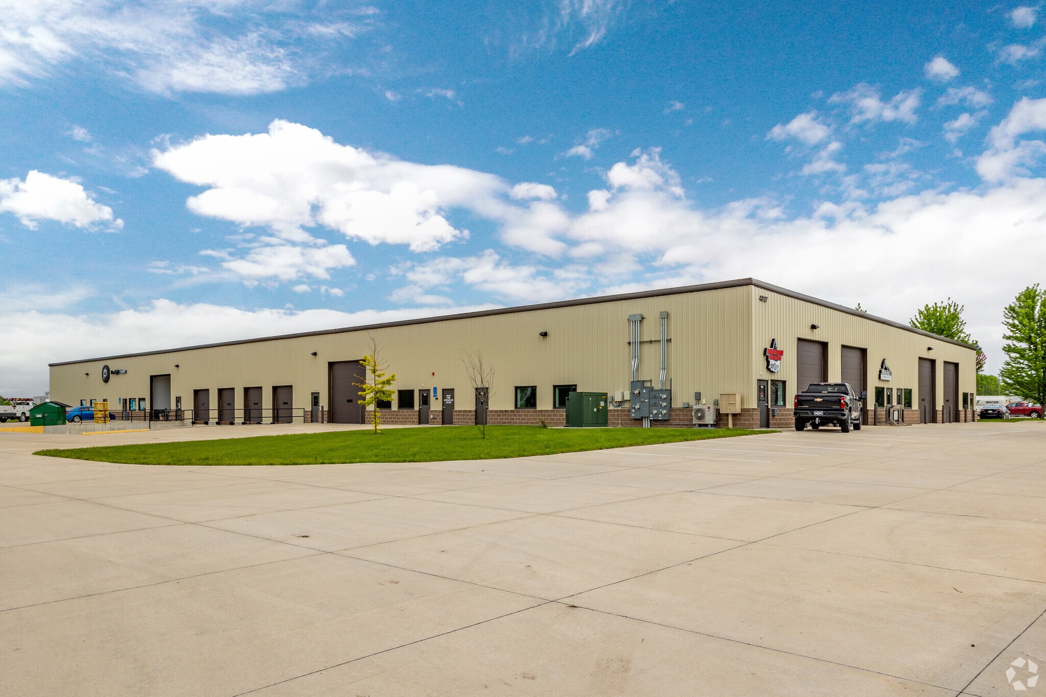 4707 SE Rio Court Rd, Ankeny, IA for lease Primary Photo- Image 1 of 7