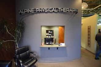 336 SW Cyber Dr, Bend, OR à louer Photo intérieure- Image 2 de 7