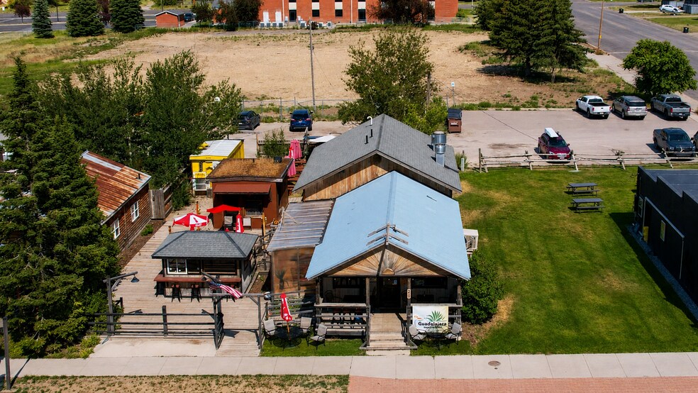 20 N Main St, Victor, ID à louer - Photo du bâtiment - Image 3 de 21