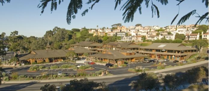 24941 Dana Point Harbor Dr, Dana Point, CA à louer - Photo du bâtiment - Image 3 de 10