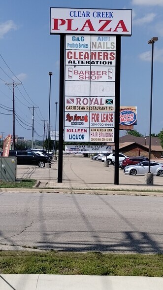 4110 S Clear Creek, Killeen, TX à louer - Photo du bâtiment - Image 2 de 4