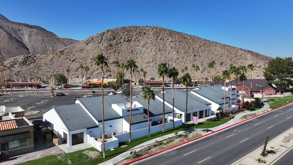 72221 Hwy 111, Palm Desert, CA à louer - Vidéo sur l’inscription commerciale - Image 3 de 17
