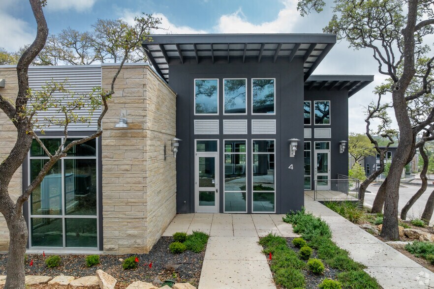 23119 W Interstate 10, San Antonio, TX à louer - Photo principale - Image 1 de 8