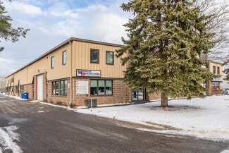 Plus de détails pour 42 Antares Dr, Ottawa, ON - Flex à vendre