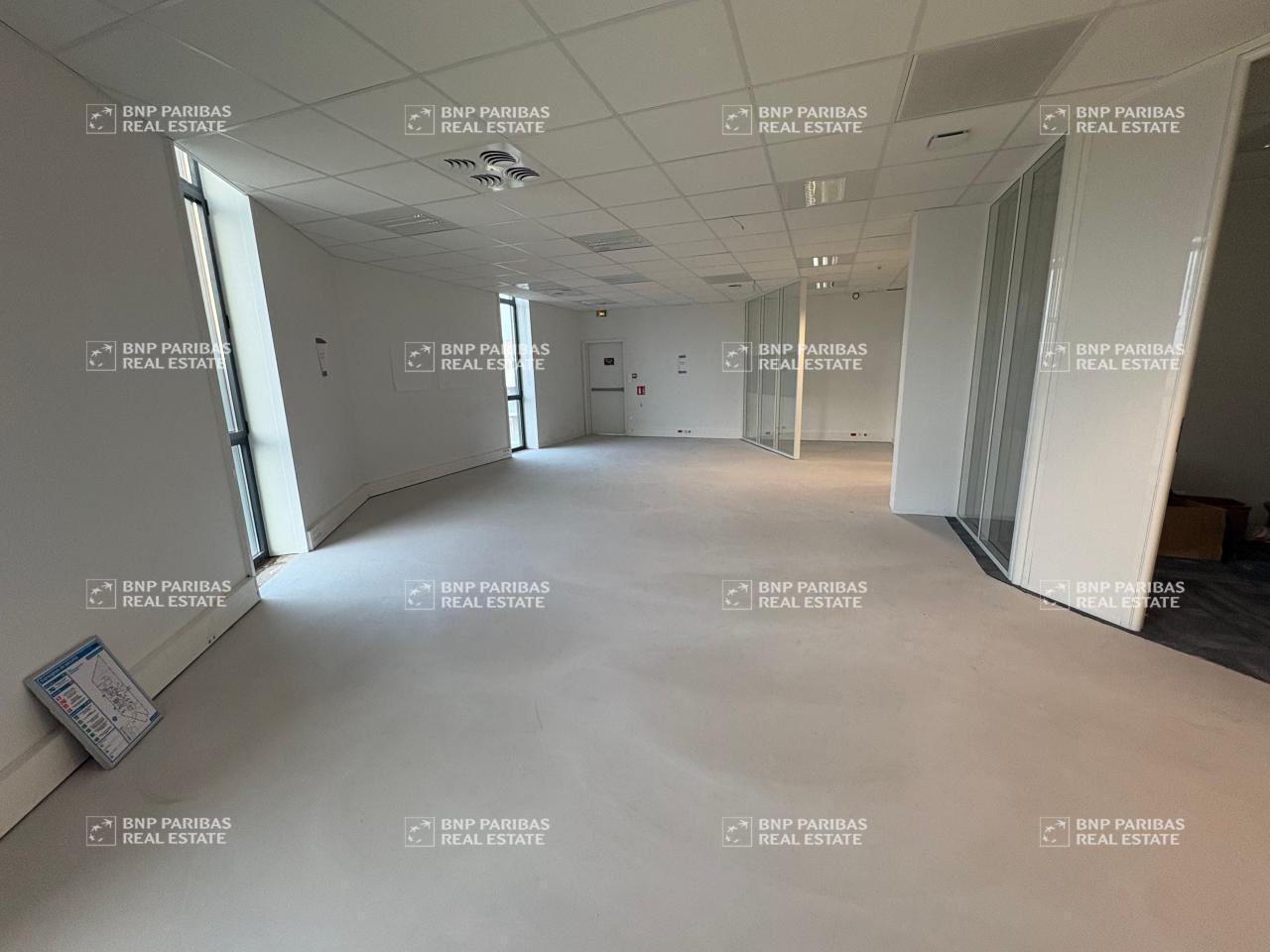 Office in Nantes for lease Building Photo- Image 1 of 17