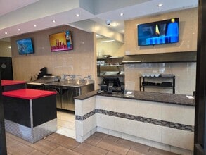 144 Washington St, Newark, NJ à louer Photo intérieure- Image 1 de 17