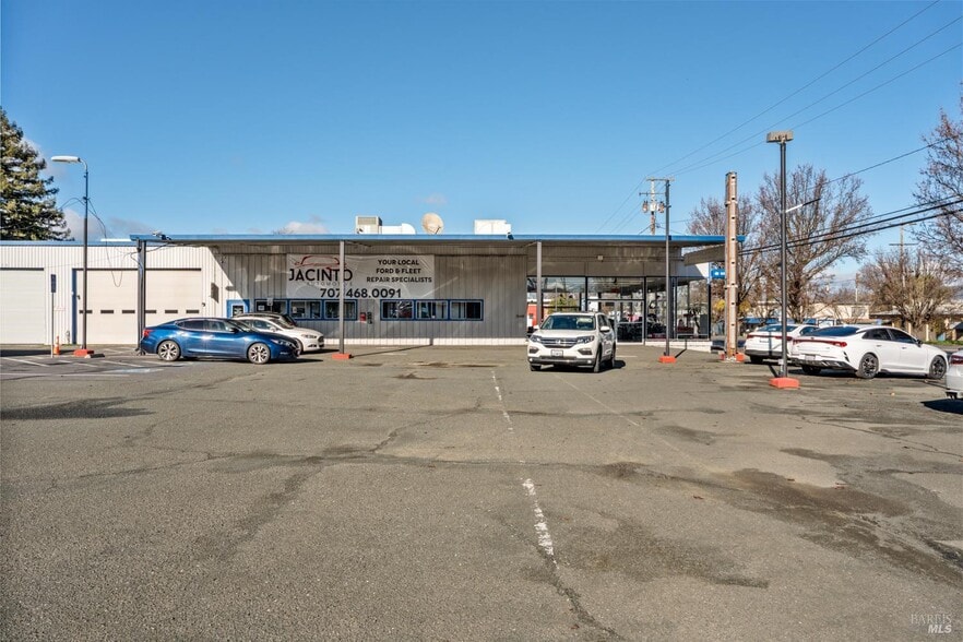 1120 S State St, Ukiah, CA for sale - Building Photo - Image 3 of 3