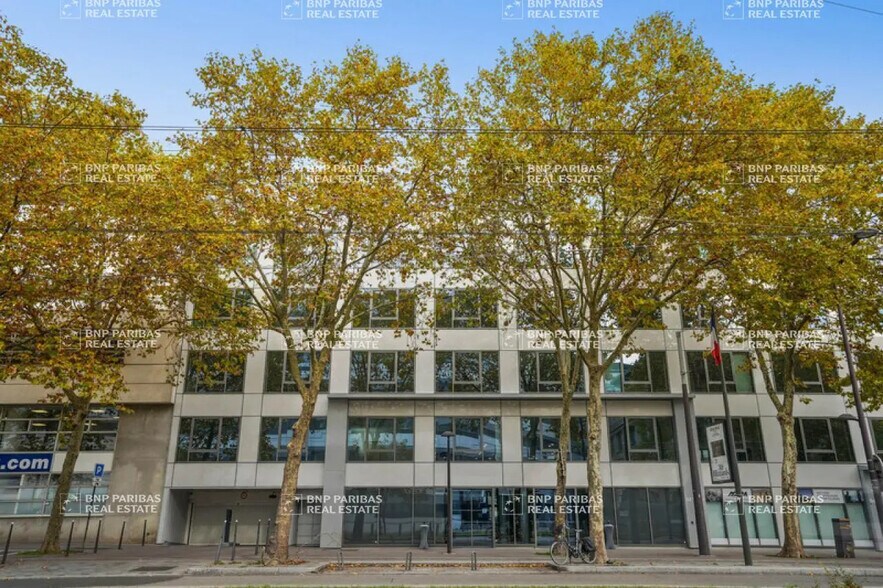 1 Boulevard Victor, Paris for lease - Building Photo - Image 1 of 28