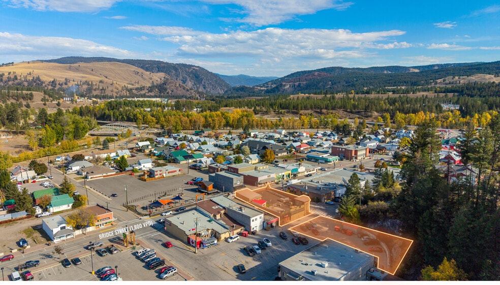 232 Bridge St, Princeton, BC à vendre - Photo du bâtiment - Image 2 de 9