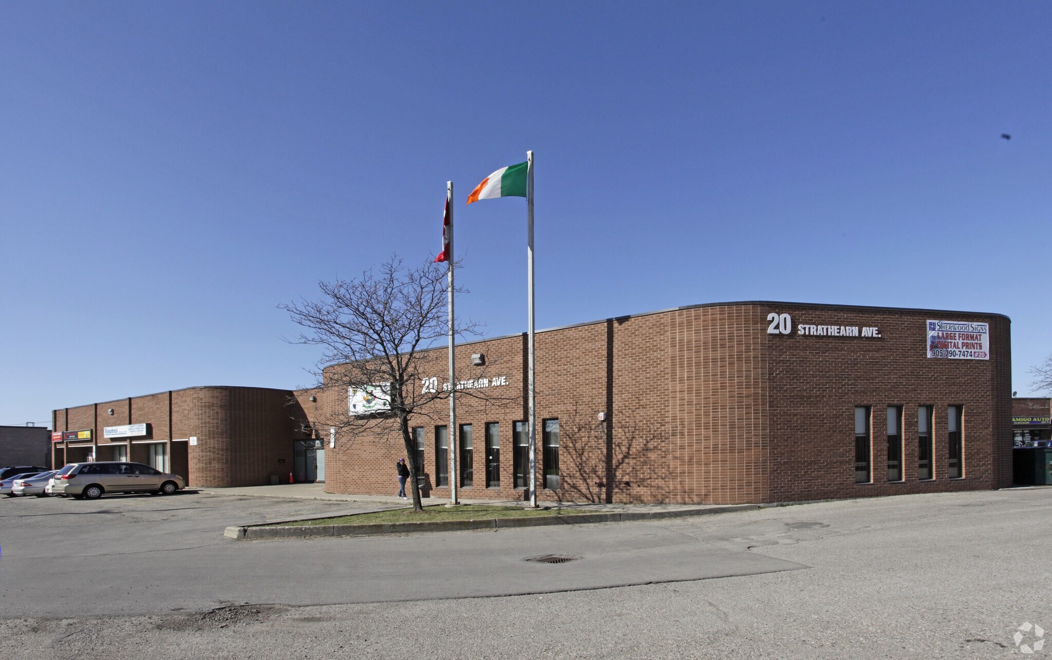 20 Strathearn Ave, Brampton, ON à vendre Photo principale- Image 1 de 1