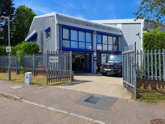 More details for 1B Travellers Close, North Mymms - Industrial for Lease