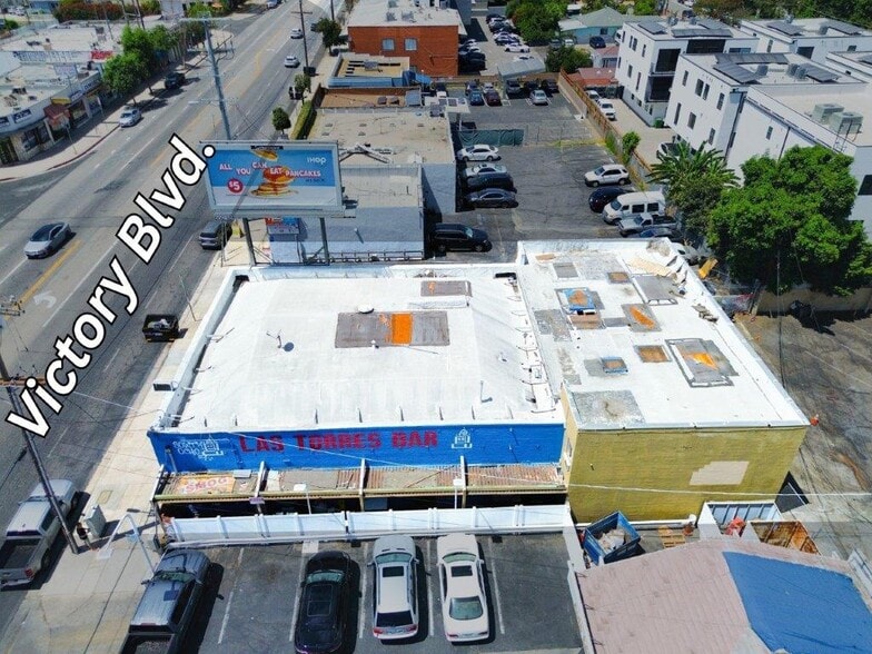 11719 Victory Blvd, North Hollywood, CA for sale - Building Photo - Image 3 of 13