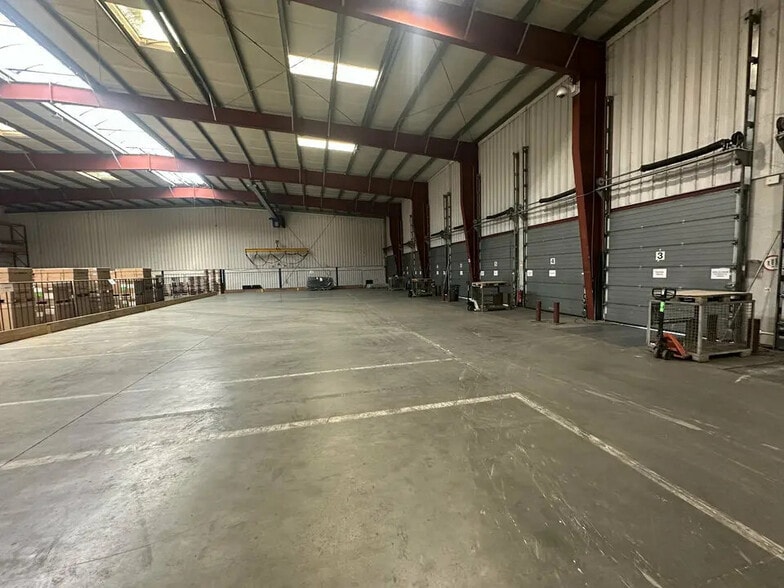 Industriel dans Strasbourg à louer - Photo intérieure - Image 2 de 4