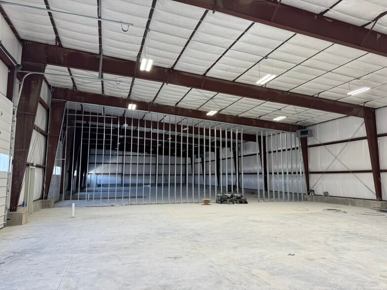 465 W 600 S, Smithfield, UT for sale - Interior Photo - Image 3 of 3