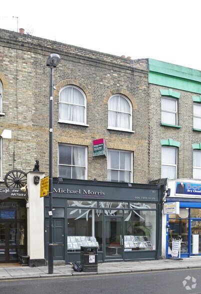 81 Stroud Green Rd, Londres à louer - Photo du bâtiment - Image 3 de 8