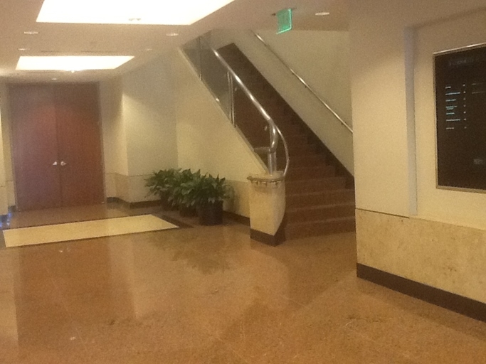 26 Corporate Plaza Dr, Newport Beach, CA for lease - Lobby - Image 3 of 12