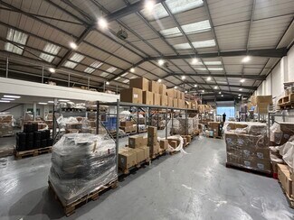 Plus de détails pour Bath Rd, Atworth - Industriel à louer