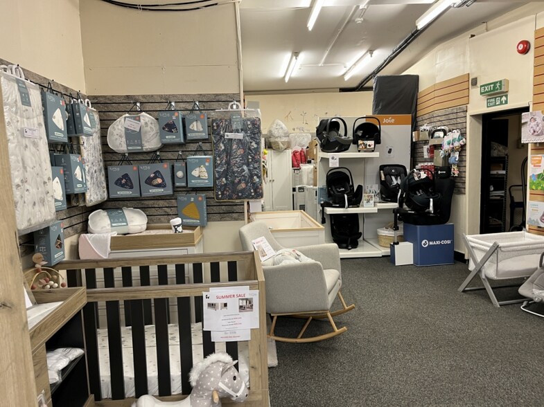 28-30 Fore St, St Austell à louer - Photo intérieure - Image 3 de 4