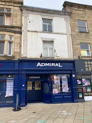 Plus de détails pour 25-27 Market Pl, Dewsbury - Vente au détail à vendre