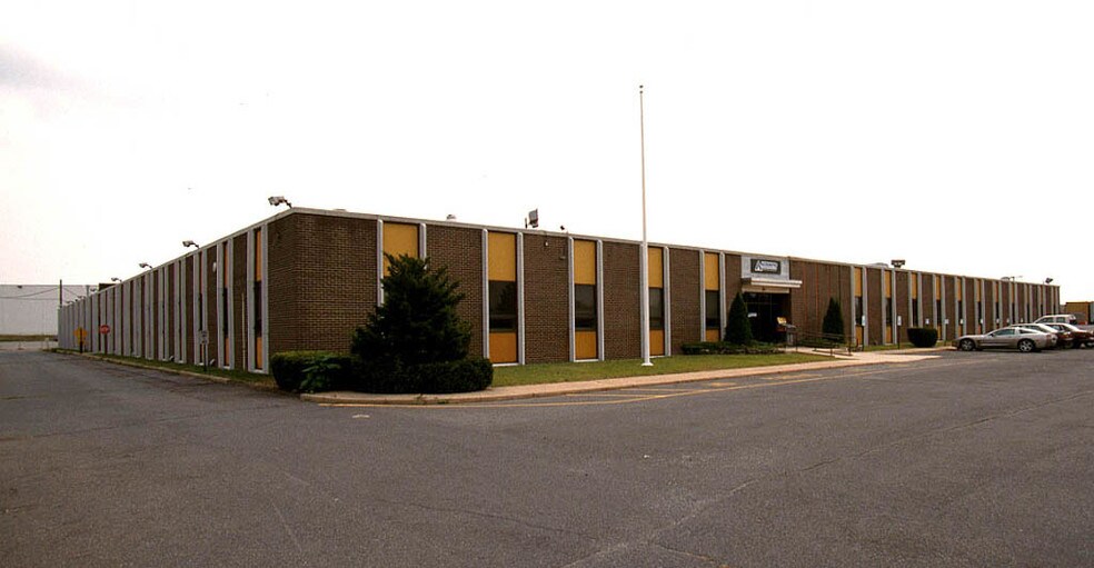 400 Middlesex Ave, Carteret, NJ à vendre - Photo du bâtiment - Image 2 de 6