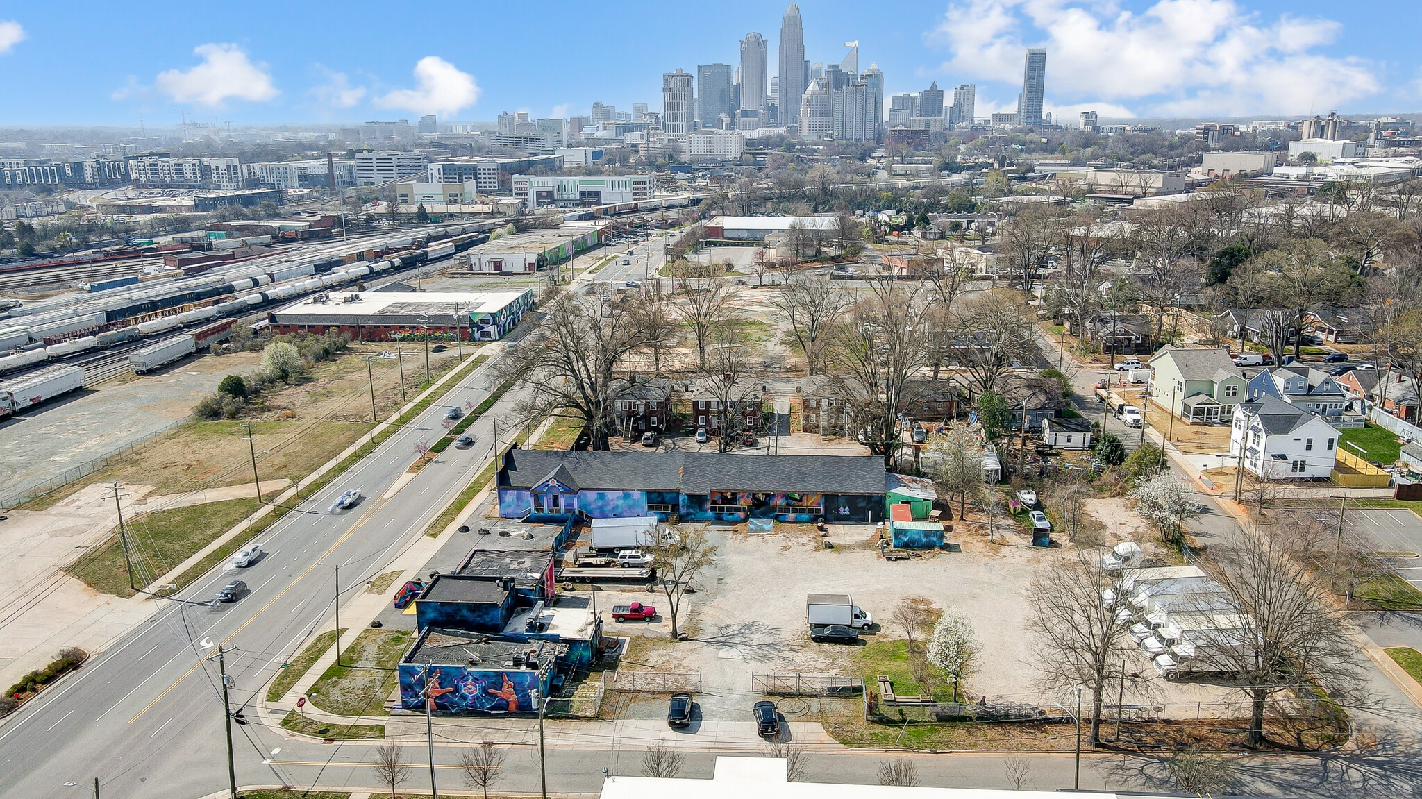 1725 N Tryon St N, Charlotte, NC for sale Building Photo- Image 1 of 43