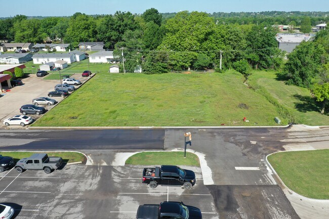 Plus de détails pour 1421 N Muskogee Pl, Claremore, OK - Terrain à vendre