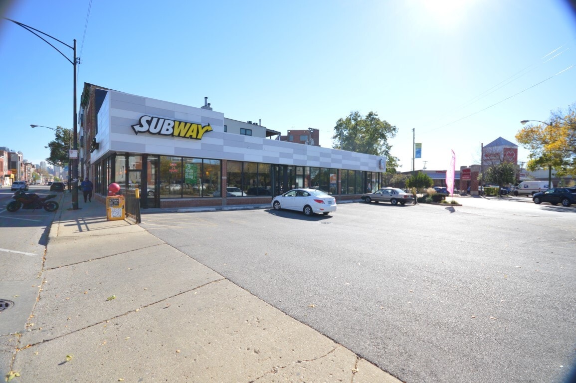 1751 N Sheffield Ave, Chicago, IL for lease Primary Photo- Image 1 of 8