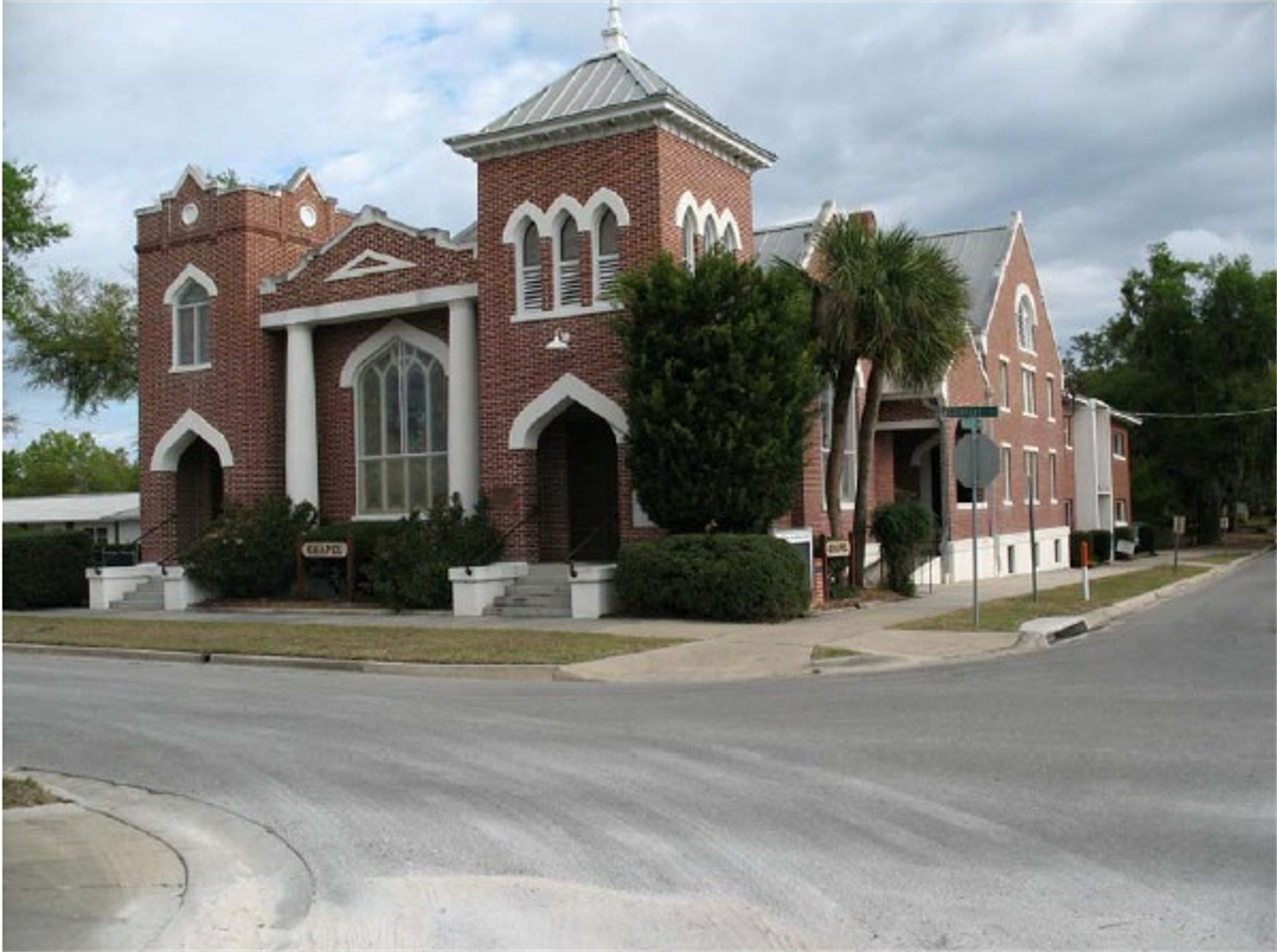 100 Guerrant St, Umatilla, FL à vendre Photo principale- Image 1 de 1