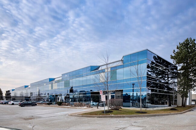 More details for 2425 Skymark Ave, Mississauga, ON - Flex for Lease