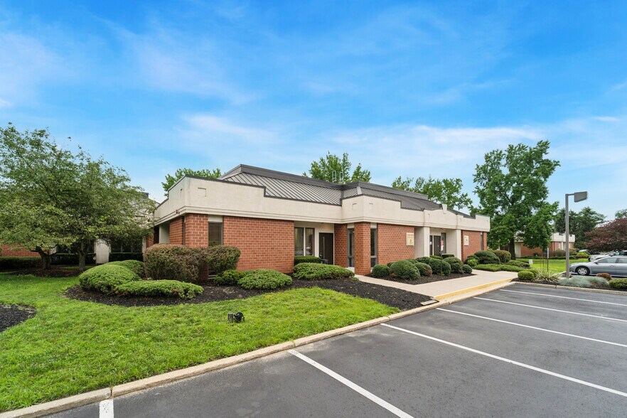 2301 E Evesham Rd, Voorhees, NJ à louer - Photo du bâtiment - Image 3 de 14