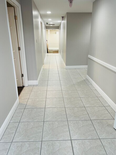 3150 Metro Pky, Fort Myers, FL à vendre - Photo du bâtiment - Image 3 de 6