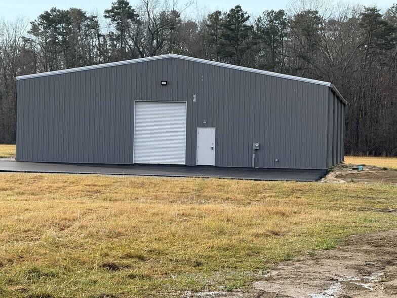 1345 Potter Town Rd, Midway, TN à vendre - Photo du bâtiment - Image 2 de 12